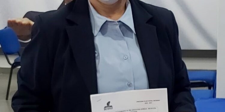 Van Verástegui y esposa por reelección en Diputación Federal y alcaldía de Xicoténcatl