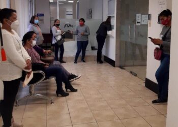 Reciben medicamento personas de escasos recursos en Victoria