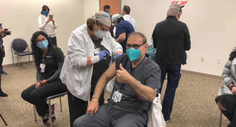 Departamento de Salud de Laredo recibe 5 mil vacuna contra el COVID-19