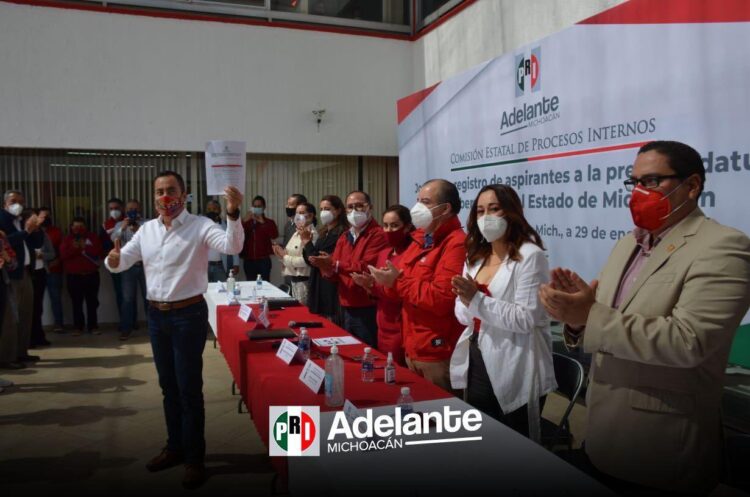 Carlos Herrera Tello, precandidato del PRI a gubernatura de Michoacán