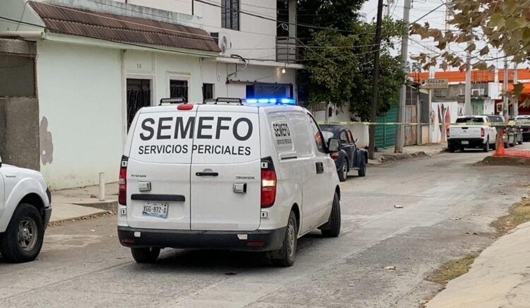 Mujer se suicida de un balazo
