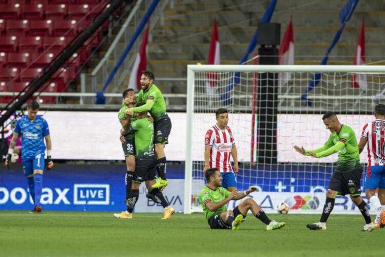 Chivas de Guadalajara cae 1-2 ante Bravos de Cd. Juárez