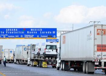 Desinfectarán el Puente III y camiones en semáforo rojo