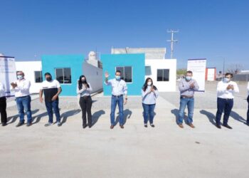 Entrega Rivas viviendas en sector El Progreso de Nuevo Laredo