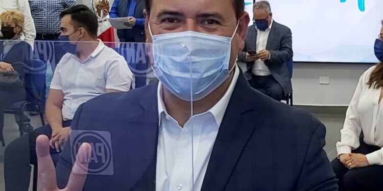 Recibe PAN registros de Yahleel, Imelda, Rivas, “Moyo” y Chava por Nuevo Laredo