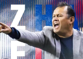 Juan Reynoso ya es de forma oficial el nuevo entrenador del Cruz Azul