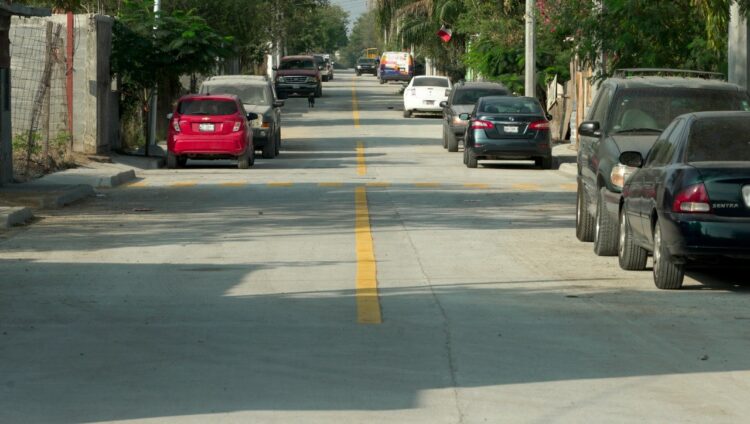 Rehabilitan calles en 9 colonias de Nuevo Laredo