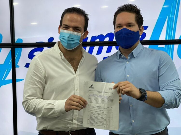 Van Mario Ramos Tamez y Juan Pablo Aztiazarán Casanova por diputación del Distrito 14