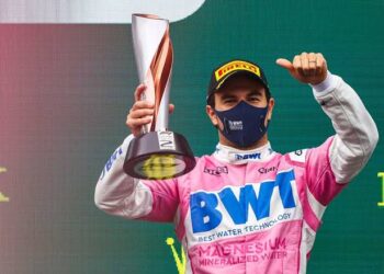 Checo Pérez, reconocido tras fichar con Red Bull: “Es un gran piloto, estará muy cerca de Verstappen”
