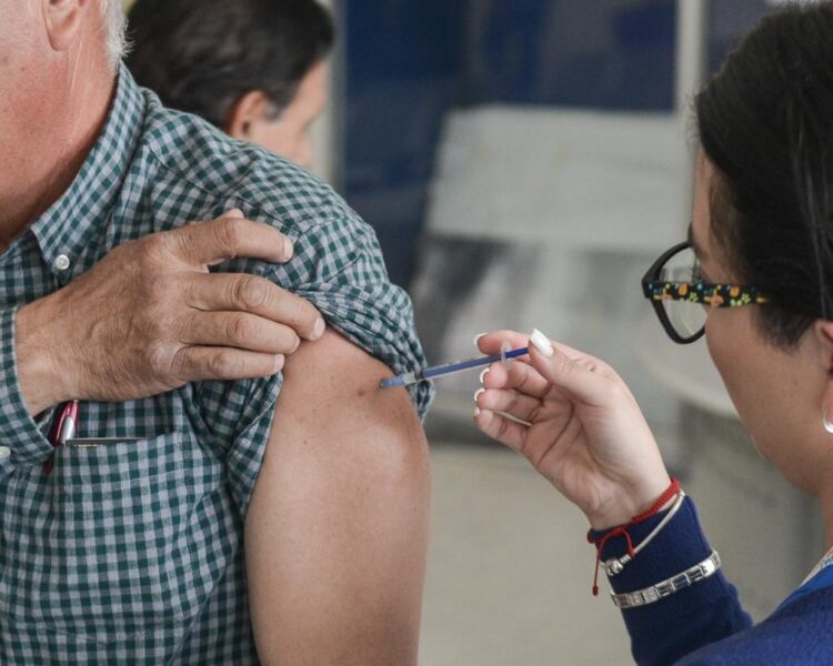 Reserva gobierno de Nuevo Laredo 10 mdp para vacunas anti Covid-19