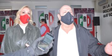 Va Enrique Cárdenas por candidatura a Diputado Federal de Victoria