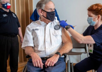 Caos en Texas en la distribución de vacuna Covid-10