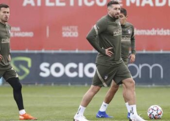 Héctor Herrera supera su lesión y regresa a entrenar al parejo con el Atlético de Madrid
