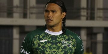 Carlos ‘Gullit’ Peña jugará con el FAS de El Salvador