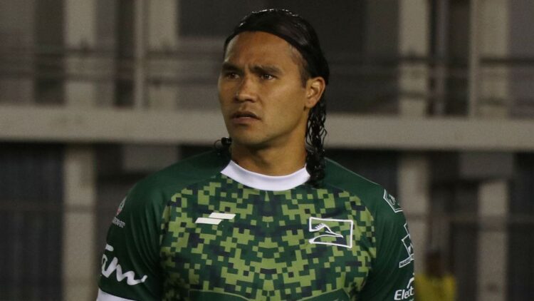 Carlos ‘Gullit’ Peña jugará con el FAS de El Salvador
