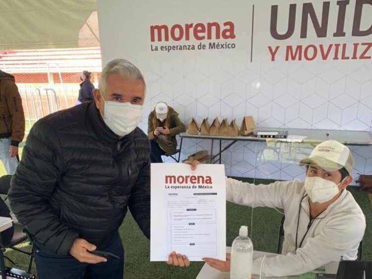 Solicita Felipe Garza registro a MORENA para candidato a Diputado Federal por Victoria