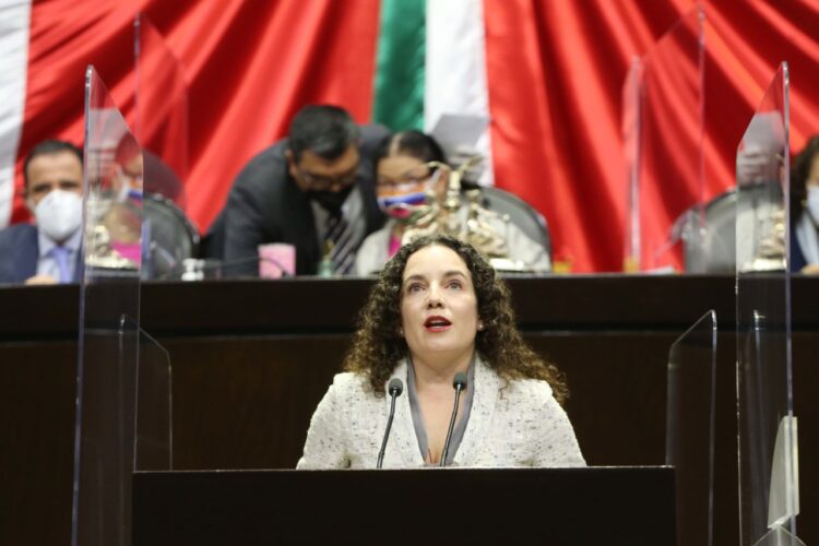 Presenta Diputada Mariana Rodríguez iniciativa para visibilizar a migrantes mexicanos
