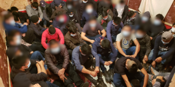 Arrestan a indocumentados en dos casas de seguridad en Laredo