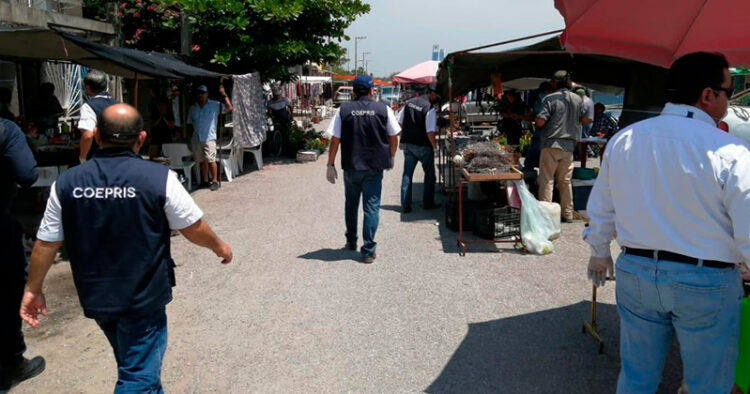 Endurecen vigilancia en tianguis para frenar ola de Covid en Victoria