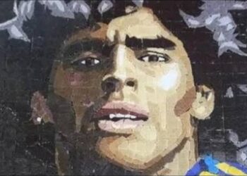 Con un mural recuerdan a Maradona a dos meses de su muerte