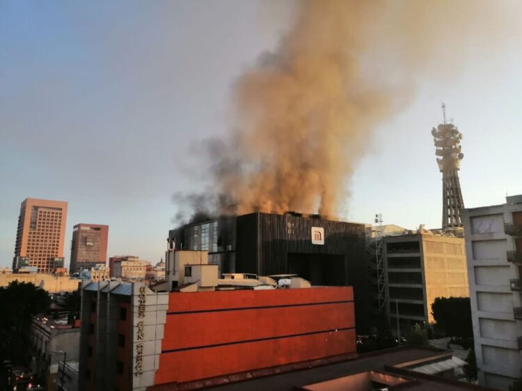 Así se vivió incendio en cerebro del Metro de la Cd. de México; 6 líneas suspendidas