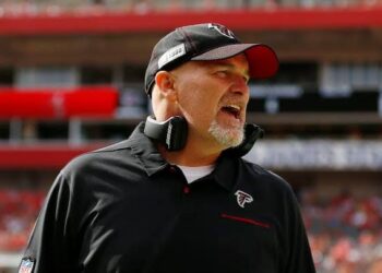 Dan Quinn, nuevo coordinador defensivo de los Cowboys