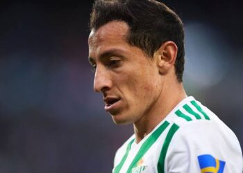 Andres Guardado dio positivo a Covid-19