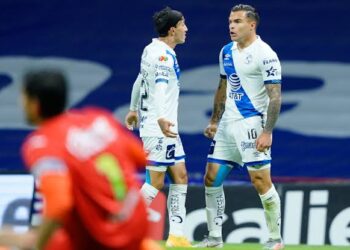 Puebla vence al Cruz Azul