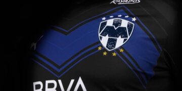 Rayados presenta nuevo jersey para el Clausura 2021