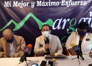 La gente quiere nueva forma de gobierno, señala aspirante independiente