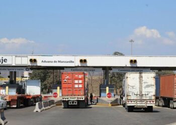 Ingresos por aduanas superan a los de petróleo