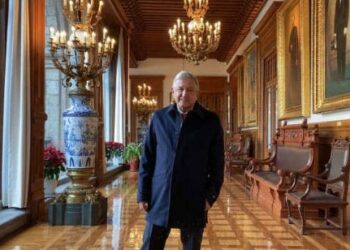 Seguimos pendientes de los asuntos públicos y de la pandemia de COVID-19