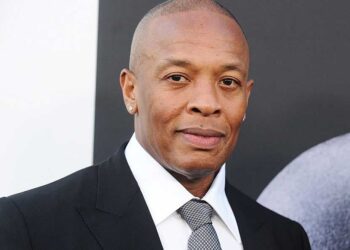 Dr. Dre salió del hospital y volvió a trabajar