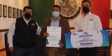 Entregan reconocimiento a ganadores del Premio Municipal del Deporte 2020