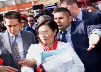 FGR arregló con Rosario Robles procedimiento abreviado