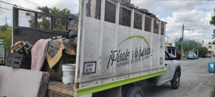 Gobierno de Matamoros realiza descacharrización en las colonias populares