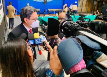 Aprueban opinión de impacto presupuestario de iniciativa preferente de energía 