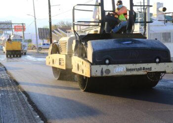 Intensifican rehabilitación de avenidas en diversos sectores de Victoria