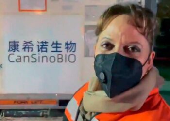 Llegan a México 2 millones de vacunas de CanSinoBIO