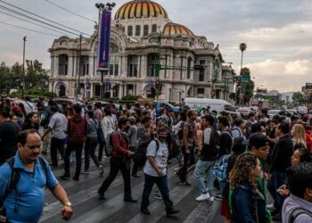CDMX cambia a Semáforo Naranja tras 8 semanas en Rojo por covid-19