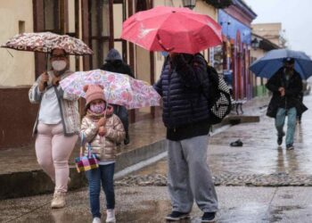 Por frente frío 35, alertan por lluvias muy fuertes en 7 estados