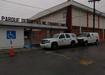 Por onda gélida llevan a 17 personas al refugio “Eduardo Chávez” en Matamoros