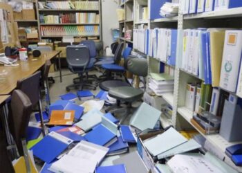 Sismo sacude región japonesa de Fukushima; hay heridos y apagones