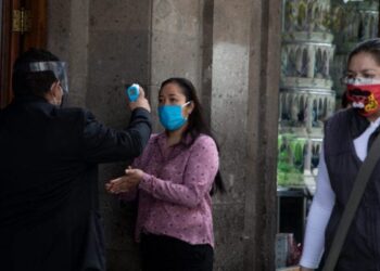 Exhorta Salud a evitar lugares concurridos y reuniones este 14 de Febrero, por Covid