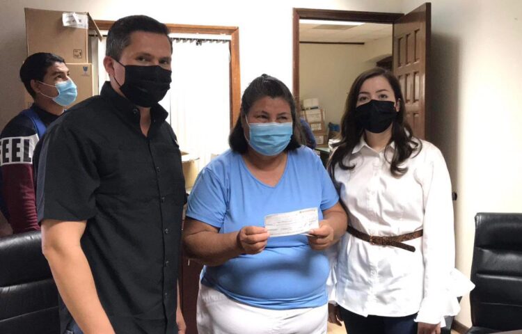 Cumplen alcaldesa Pilar Gómez y Cabildo con los victorenses