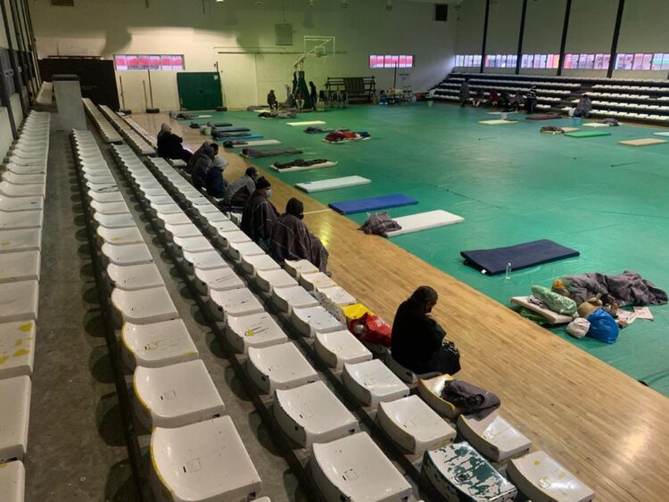 Atiende Protección Civil a 30 personas en refugio temporal habilitado en Matamoros