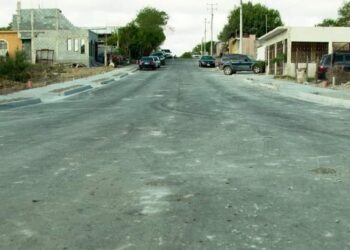 Construye Ayuntamiento de Nuevo Laredo calle en Las Alazanas