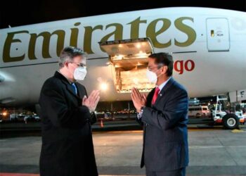 Espera México 1.1 millón más de vacunas de AstraZeneca