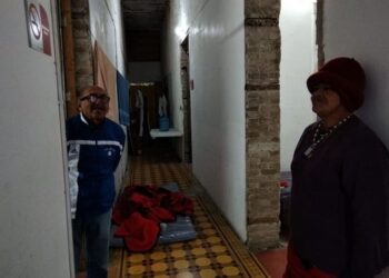 Por intenso frío saturando el refugio temporal de Tampico