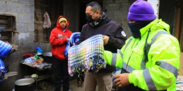 Apoya alcaldesa Pilar Gómez a familias vulnerables de Victoria